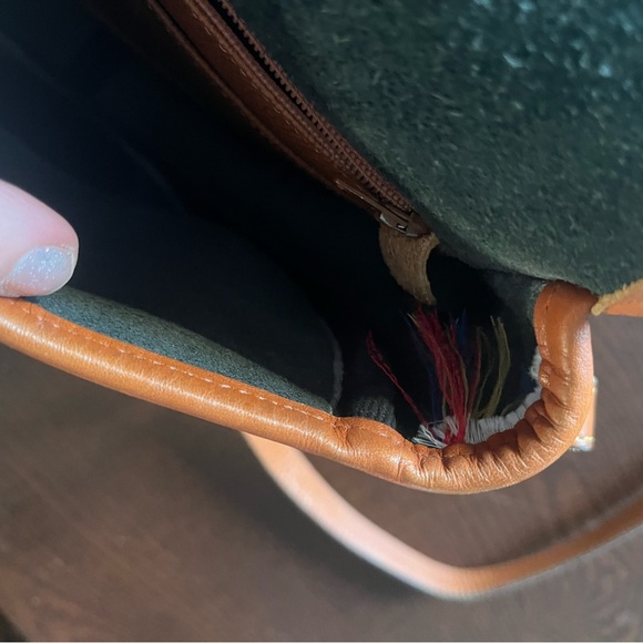 Vintage dooney & bourkey saddle bag - Picture 14 of 15